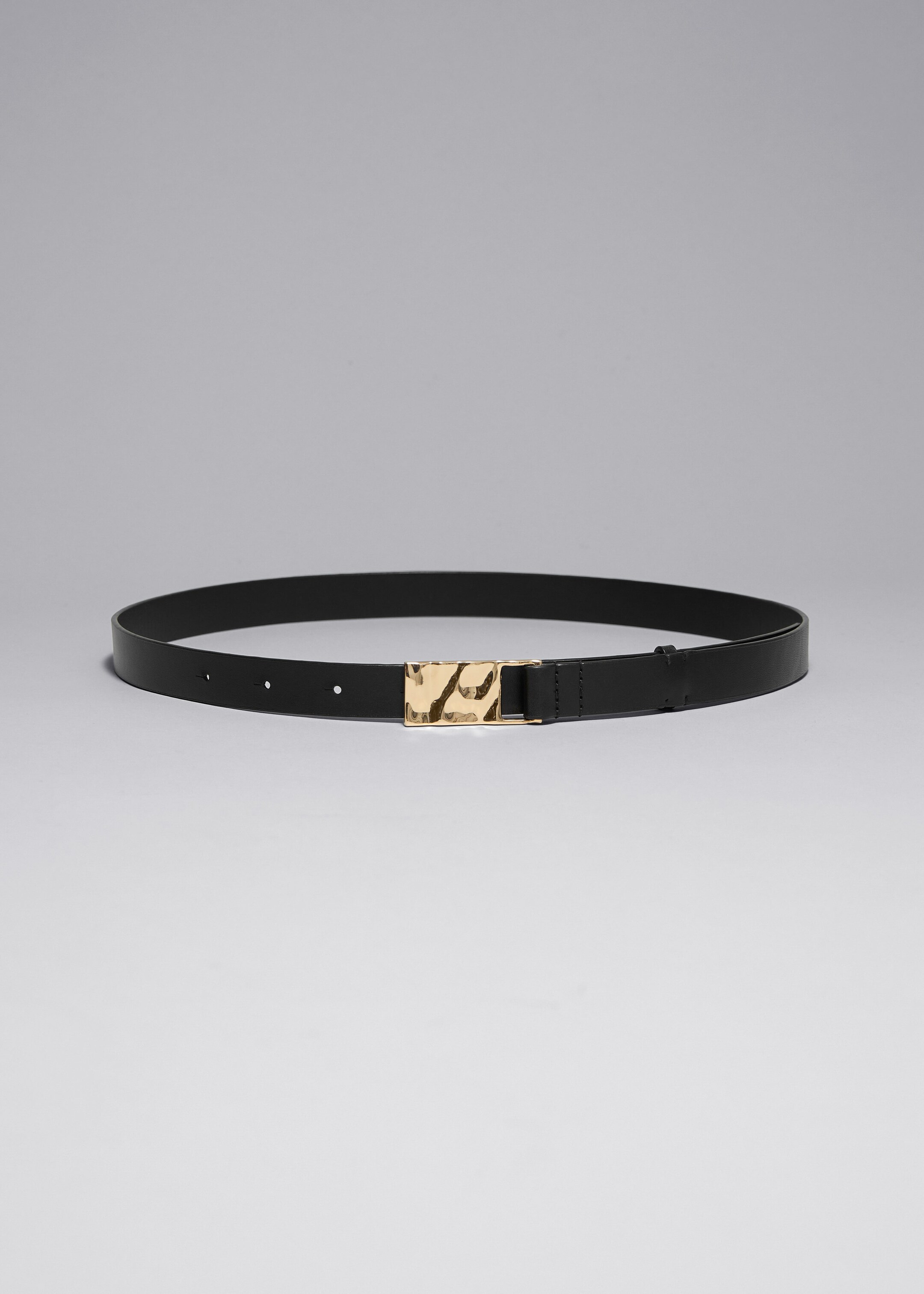 Sculptural Buckle Leather Belt