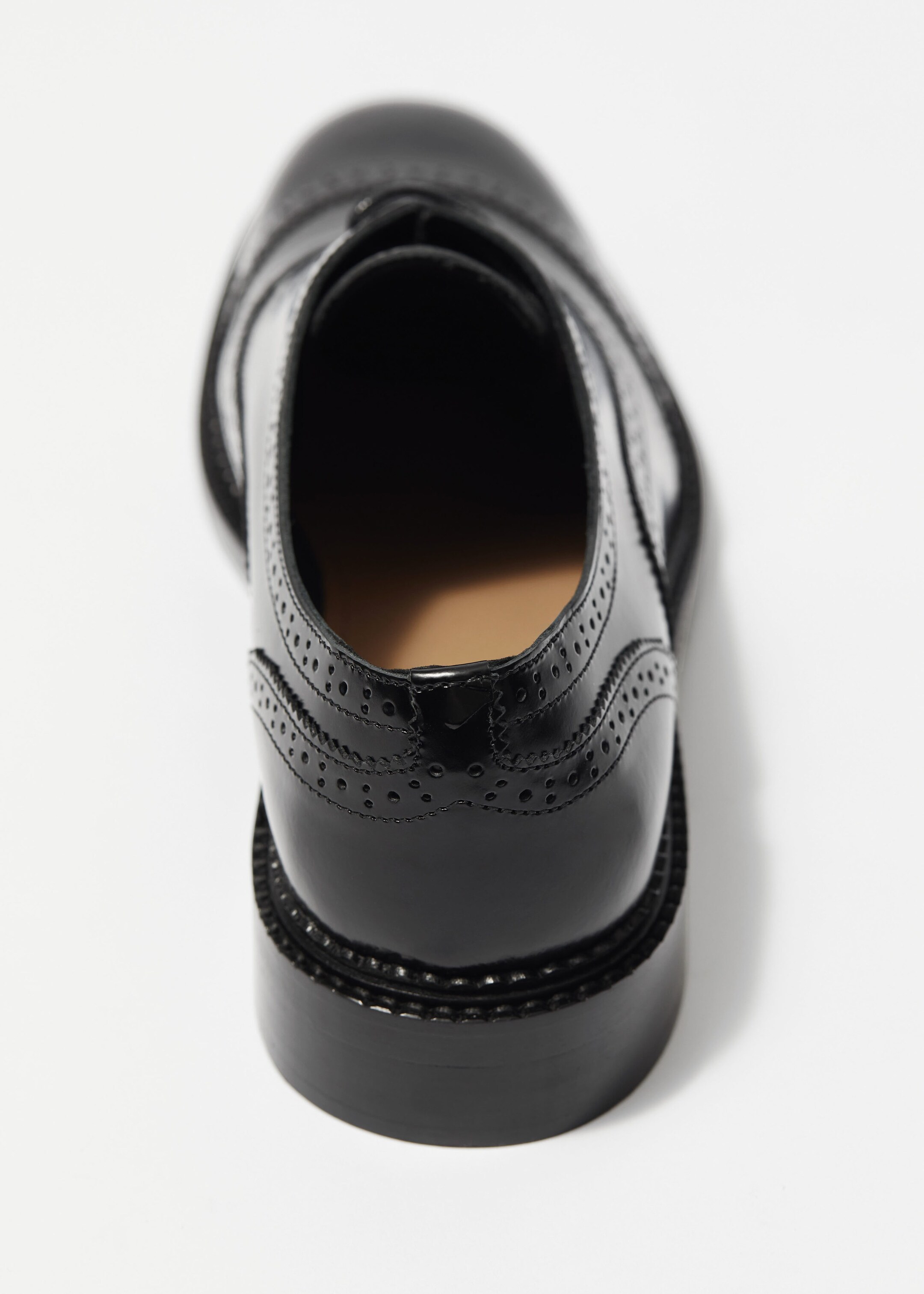 Leather Brogues - {{variantName}} - Descriptive Detail