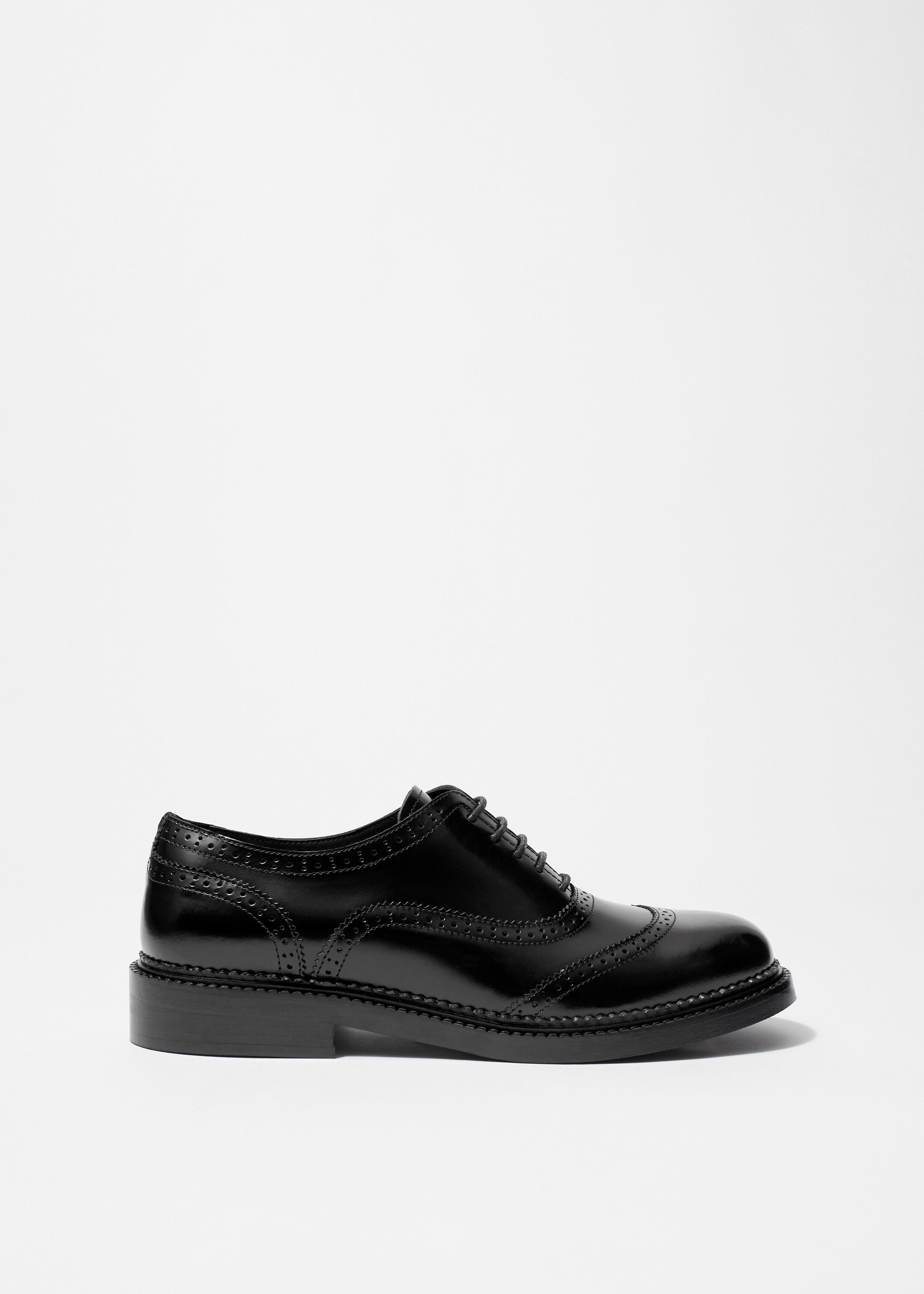 Brogues i läder