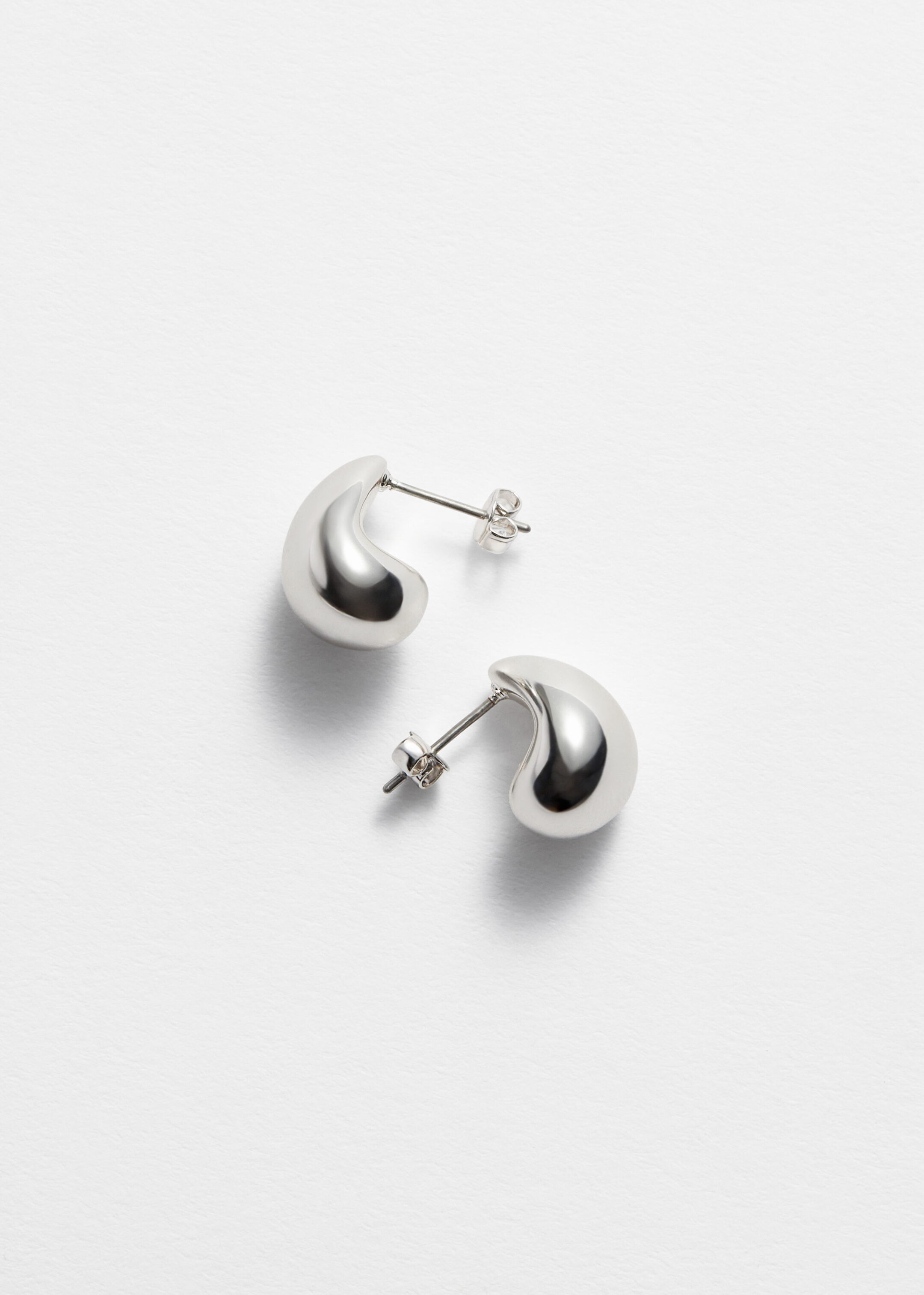 Curved Teardrop Earrings