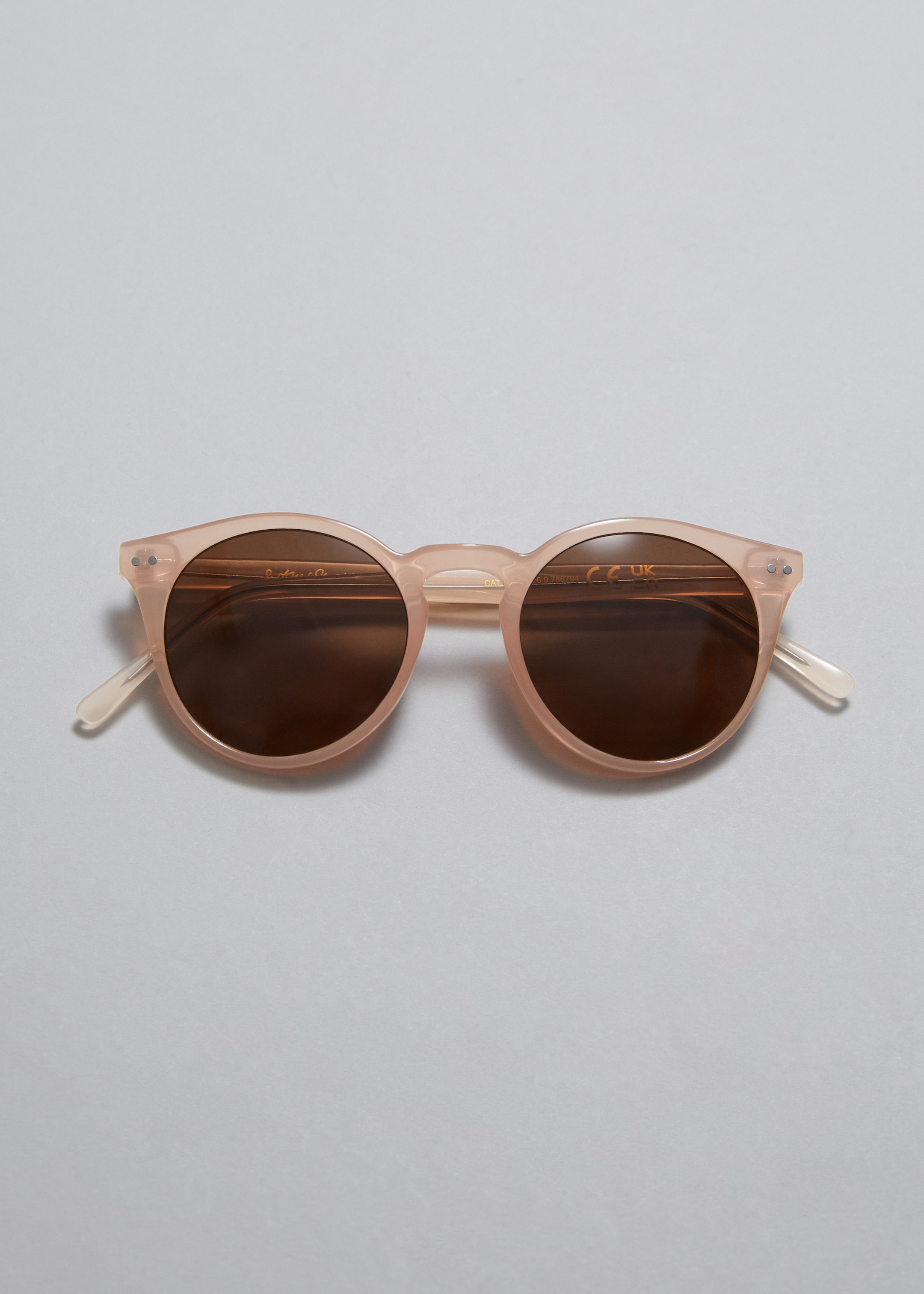 Image of Classic Round Frame Sunglasses