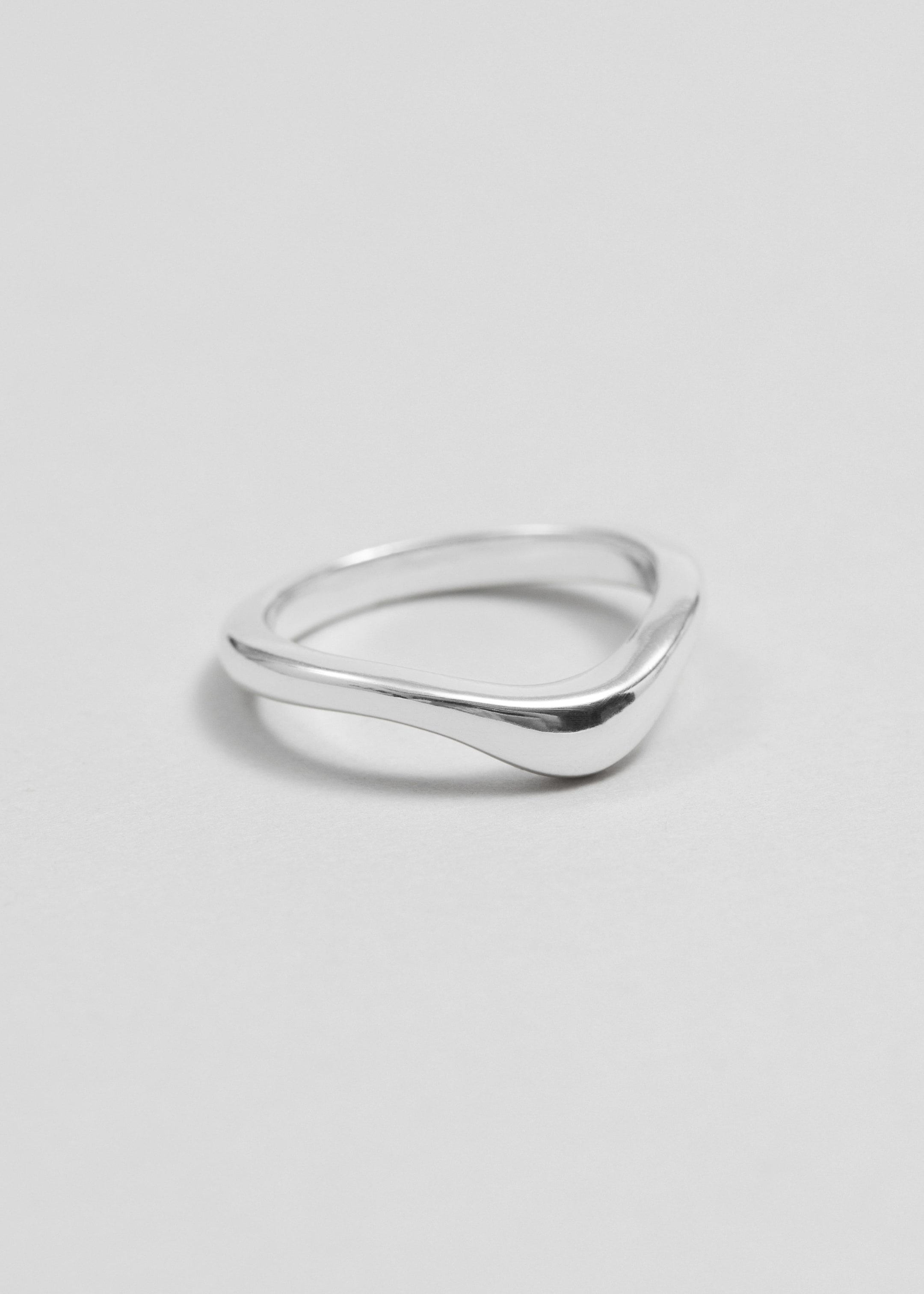 Wavy Ring